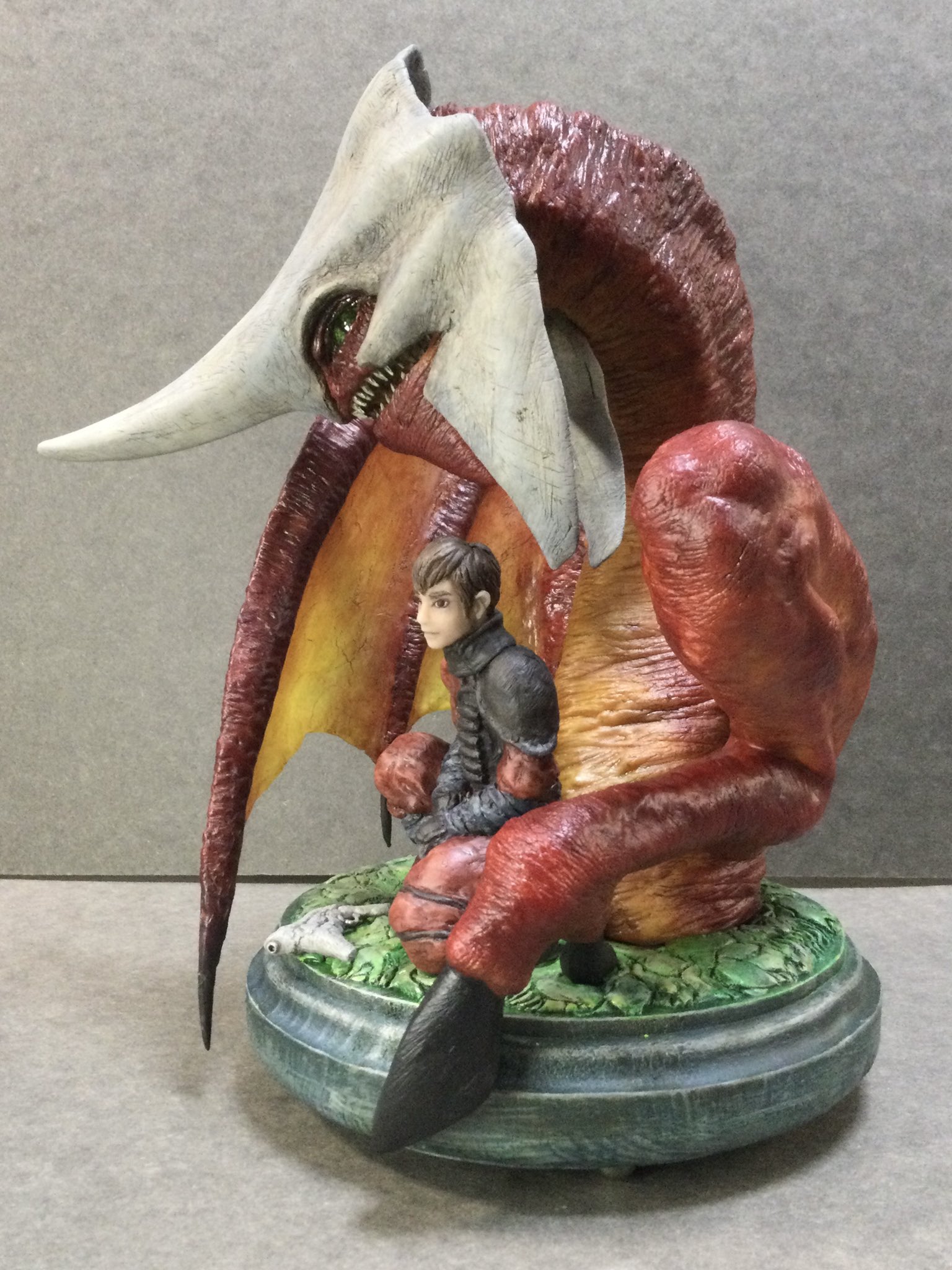 Panzer Dragoon Legacy Edge and Dragon Sculpture